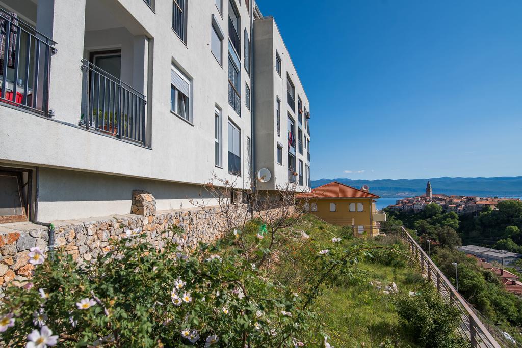 Apartament Apartman Leona Vrbnik Zewnętrze zdjęcie